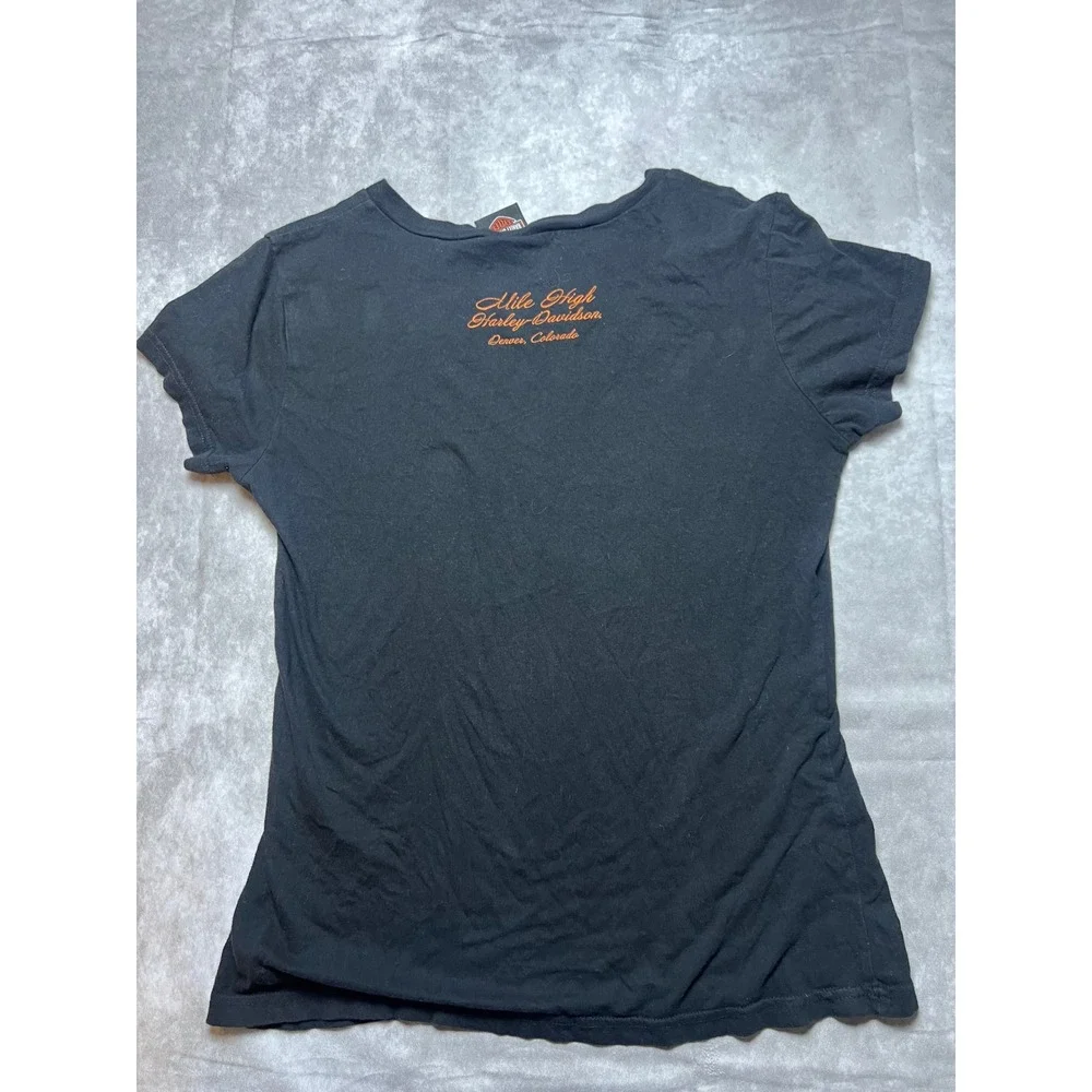 Harley-Davidson T-Shirt Womens Medium Black V-Neck Distressed Denver Graphic